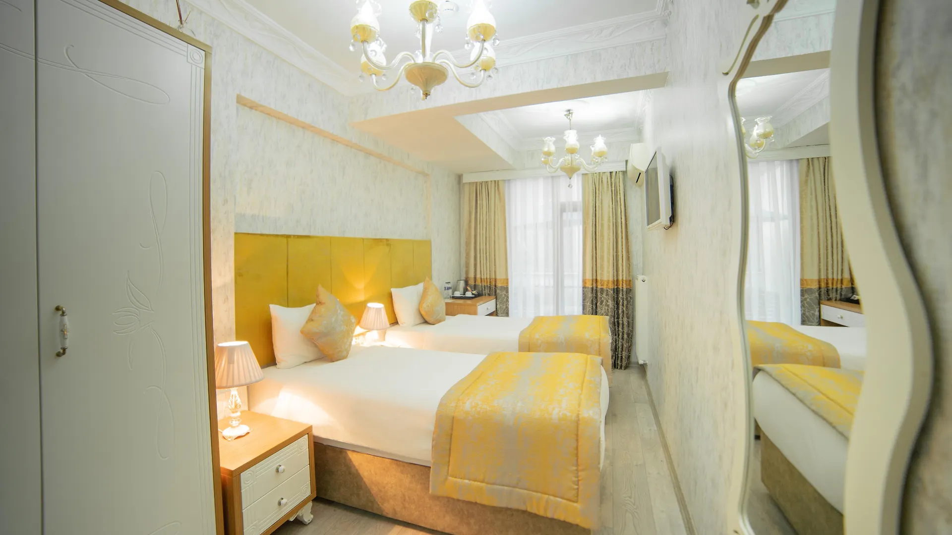 Miran Hotel Стамбул 3*,  Турция