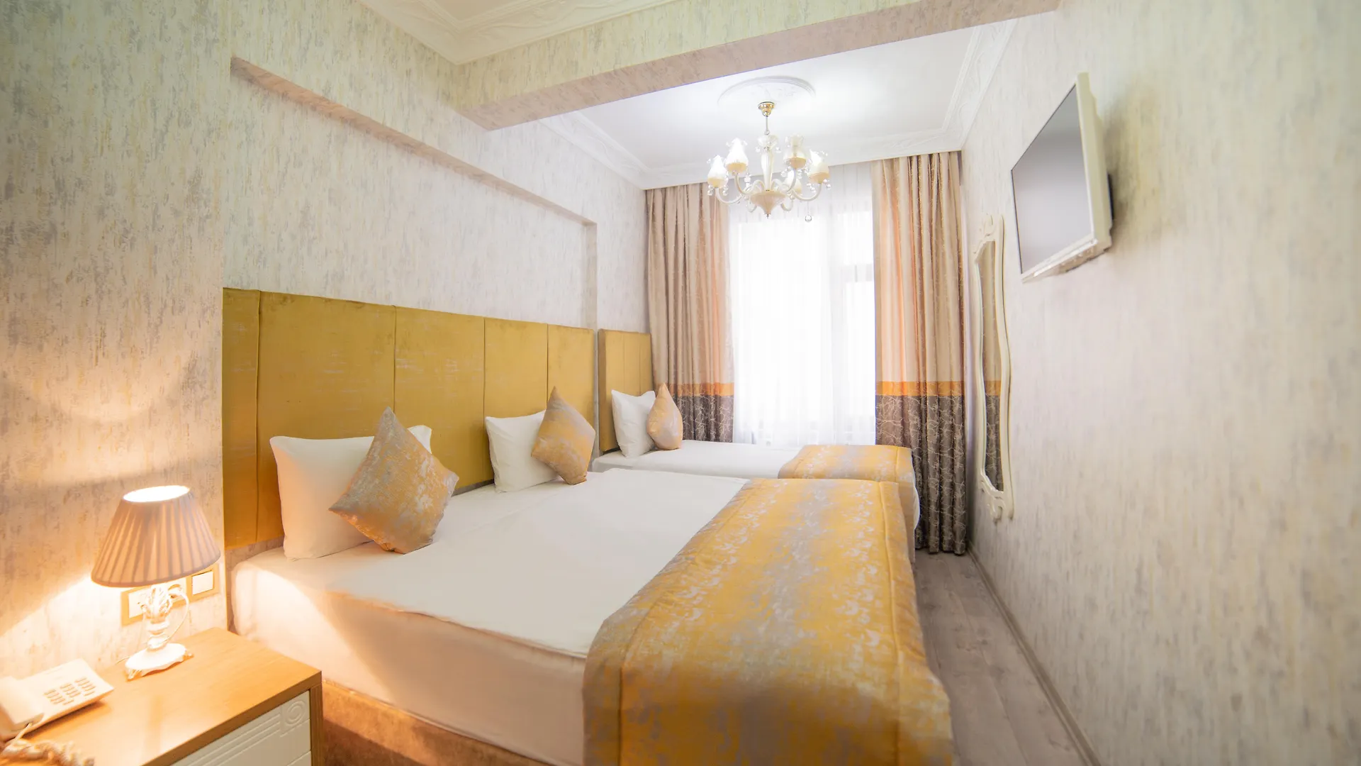 Miran Hotel Стамбул 3*,  Турция