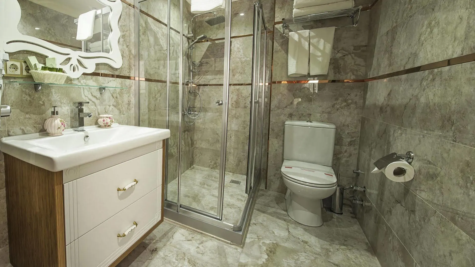 Miran Hotel Стамбул
