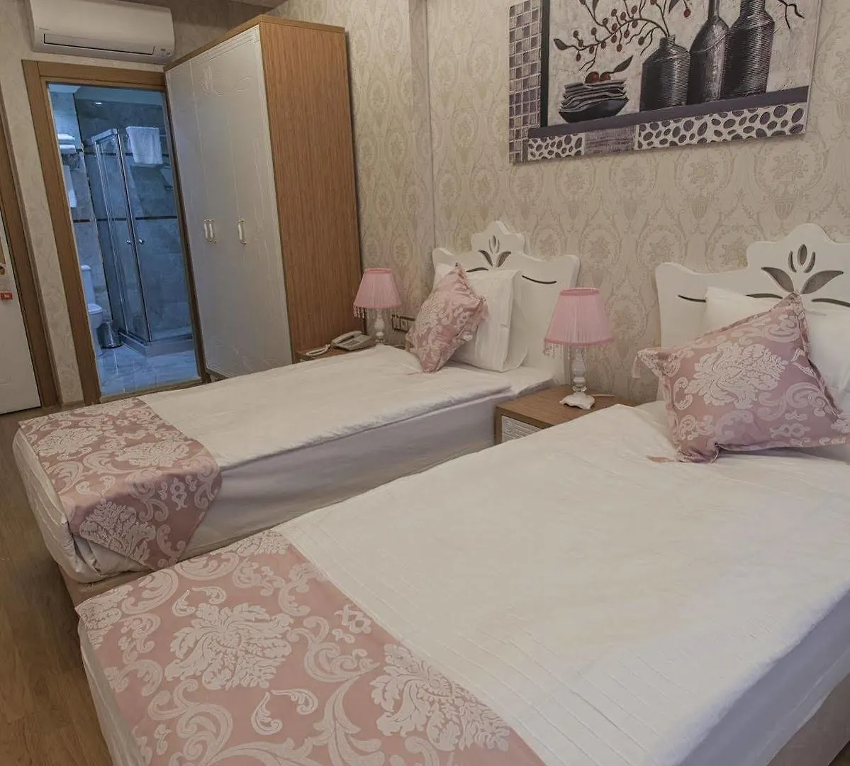 Miran Hotel Стамбул